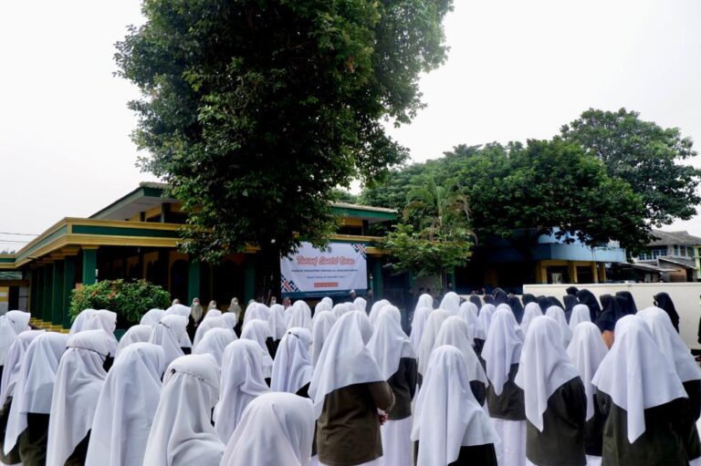 Pembukaan Taaruf Santri 2023 Pondok Pesantren Terpadu Al-Awwabin Depok