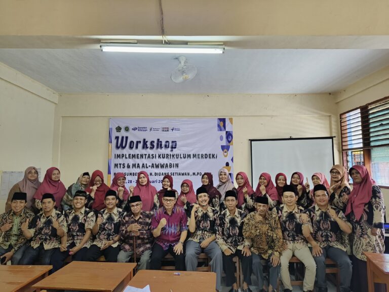 Workshop Implementasi Kurikulum Merdeka; Menuju Guru Madrasah Al-Awwabin yang Lebih Unggul dan Kompeten