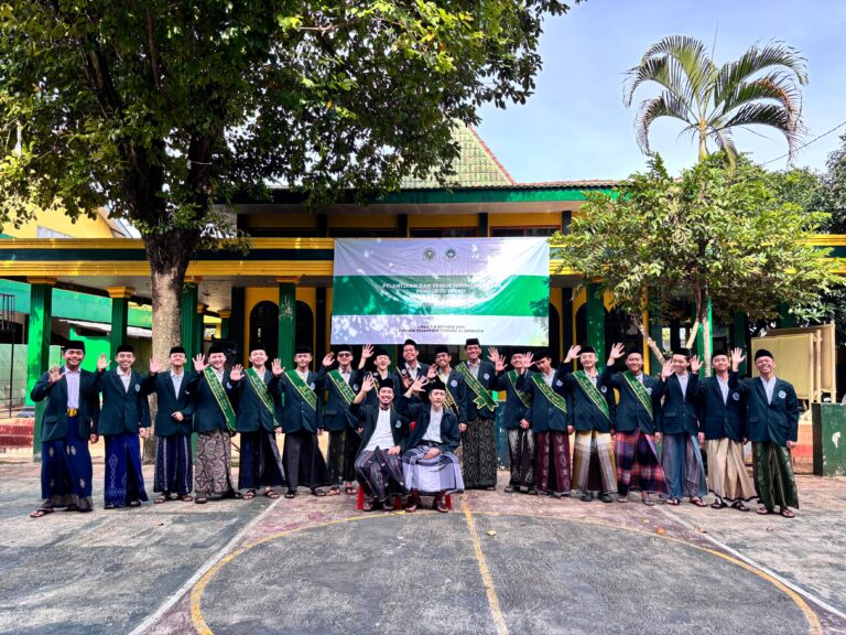 Pelantikan dan Serah Terima Jabatan Pengurus Iksad Masa Abdi 2025–2026: Iksad Berkarya, Santri Berdaya